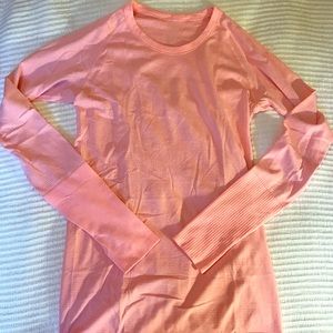 Pink Longsleeve Lulu Lemon Women’s Top Size 8